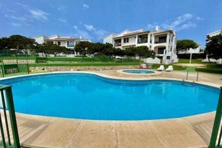 סיוטאדלה Boschapartamento De 2 Dormitorios Y Con Piscina מראה חיצוני תמונה